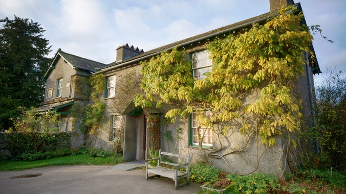 Hill Top House in the Autumn